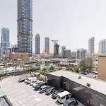 Luton Vacations Homes -Sparkle Towers, Dubai Marina -30Ab3
