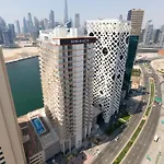 Quill Residence At Millenium Binghatti Burj Khalifa View