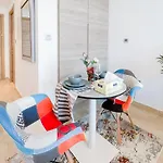 Bnbmehomes - Beautiful Lake View Studio Near Marina - 1504