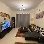 Dubai Backpackers 2