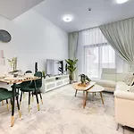 Urban 1Br At Binghatti Stars Dubai Silicon Oasis By Deluxe Holiday Homes