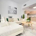 Urban 1Br At Binghatti Stars Dubai Silicon Oasis By Deluxe Holiday Homes