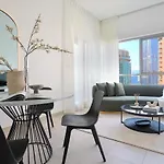 Higuests - Amazing Apartment Overlooking Burj Khalifa!