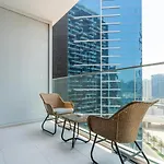 Marquise Square Studio For 4 Guests Pool Gym By Globalstay