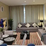 Spacious One Bedroom Close To Burj Khalifa, Dubai Mall In Business Bay