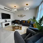 Amazonia Townhouse Damac Hills 2 By Letstay