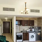 Oyo 860 Studio Apartment, Maya Tower 4, Jumeirah Village Triangle