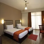 Wave International Hotel
