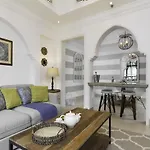 Souk Al Bahar Al Tajer, Burj Khalifa - Mint Stay
