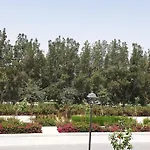 Elite Inn: Amaranta75