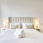 Gorgeous 1 Bedroom Apartment In Euro Residence