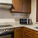 Higuests - Luxury Apt With Balcony, Steps From Burj Khalifa