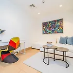 Colorful Apartment Near Dubai Mall With Balcony
