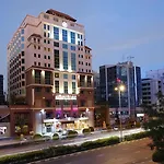 Knight Castle Hotel