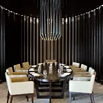 Pullman Dubai Creek City Centre Residences
