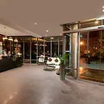 Signature Hotel Apartments And Spa
