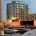 Signature Hotel Apartments And Spa