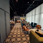 Studio One Hotel