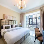 Maison Privee - Opulent Apt Beside Dubai Mall W Burj Khalifa Views