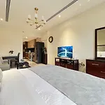 Trophy - Downtown Scape Views Suite