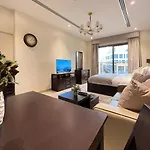 Trophy - Downtown Scape Views Suite