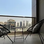Trophy - Downtown Scape Views Suite