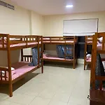 Delhi backpackers