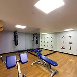 Higuests - Modern Apt In Dubai Marina With Pool And Gym
