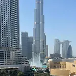 Burj Khalifa View, Downtown Dubai, 3Br Apartment - Daniels Holiday Homes