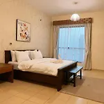 2201 Spacious Family Apartment In Jbr