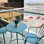 New Age Vacation Homes - Cozy Studio In Goldcrest Views 2, Jlt