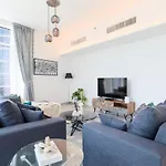 Higuests - Spacious Apt Near Zabeel Park With Panoramic Views