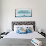 Higuests - Spacious Apt Near Zabeel Park With Panoramic Views