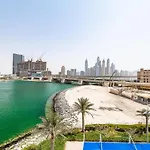 Hashtag Holiday Home - Luxury 2Bdr Apartment On The Palm Azure Residences