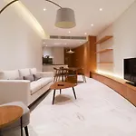 شقة خاصة في فايف جميرا مع مسبح خاص Private Apartment In A Hotel Five Jumeirah Village With Private Pool