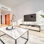 Opulent 1Br At Mag 218 Dubai Marina By Deluxe Holiday Homes