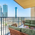 Incredible Views From This Classy Apt With Terrace