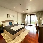 Signature Living Resort Apartments With Private Beach And Laguna Pool , Palm Jumeirah