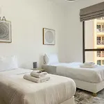 Mira Holiday Homes - Luxury 2 Bedroom With Burj Al Arab View In Mjl