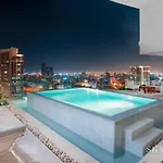 Five Jumeirah Village - Luxury Sky Villa Private Pool