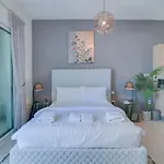 Modern Studio Apartment In The Heart Of Business Bay