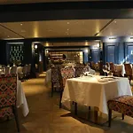 Nassima/Voco Tower - Luxury - 5* Hotel Amenities