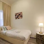 Veluxa - Spectacular 4 Bedroom Beach Home