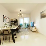 Cozy Spacious Apartment Near Downtown