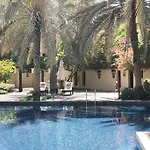 2 Bedroom Old Town Garden Apartment - The 108 Residences