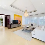 Maison Privee - 5 Star Villa w Private Pool&Beach on Palm Jumeirah