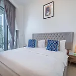 Trinity Holiday Homes - Burj Vista Downtown