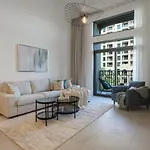 Higuests - Charming Modern Apartment Close To The Souk In Mjl