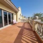 Palm Jumeirah Stunning 4Bhk Villa