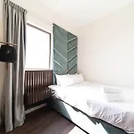 Spacious 7-Bedroom Serviced Apartment On Jbr Beach Walk